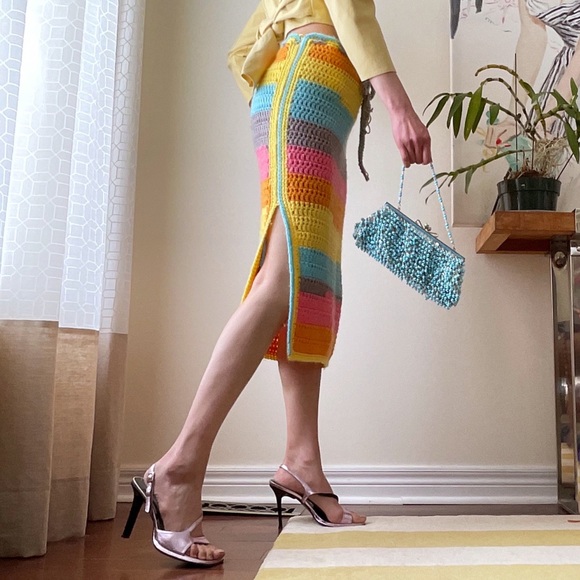 Redesigned multicolour striped crochet midi belted pencil skirt with side slit - Picture 4 of 11